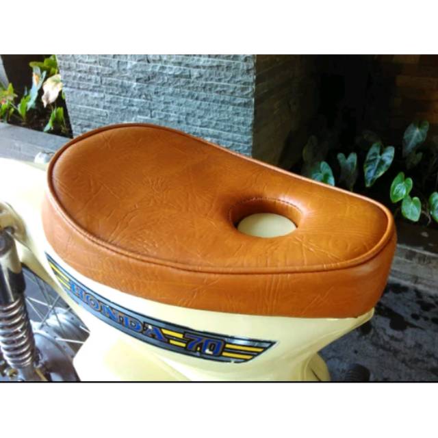 Jok Lubang Single STREETCUB C70 C700 ASTREA 800, DLL.