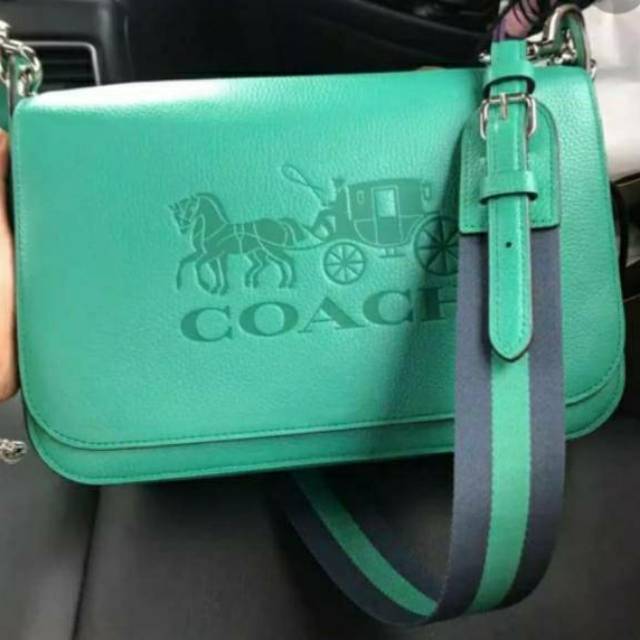 Preloved Coach Leather Jess Messenger..