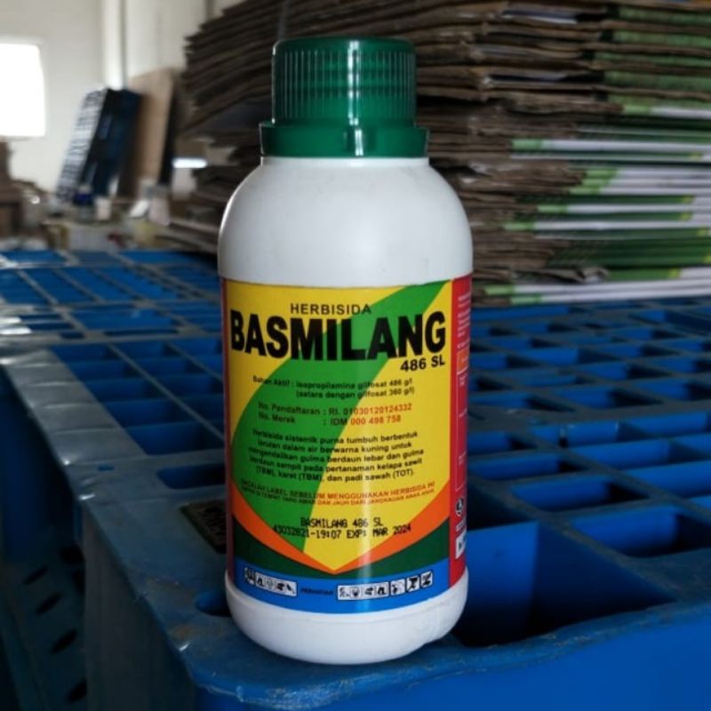 Racun rumput Basmilang 240ml