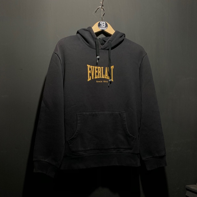 everlast zip up hoodie