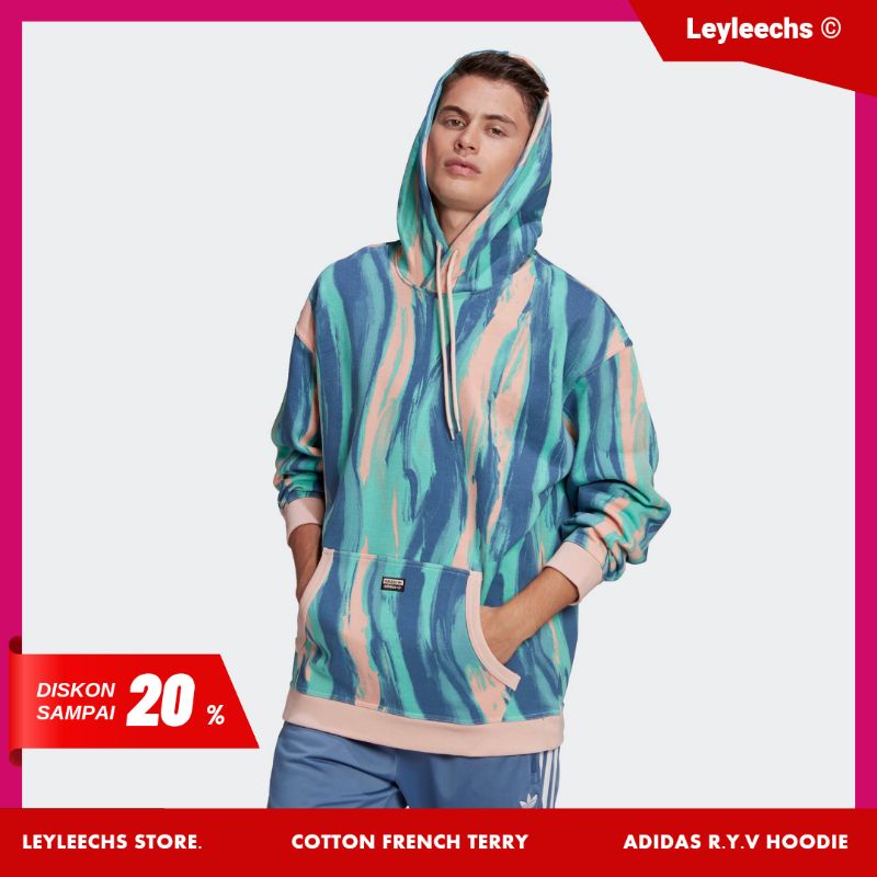 Adidas R.Y.V Hoodie / A COSY FRENCH TERRY HOODIE WITH A FRESH ALLOVER PRINT
