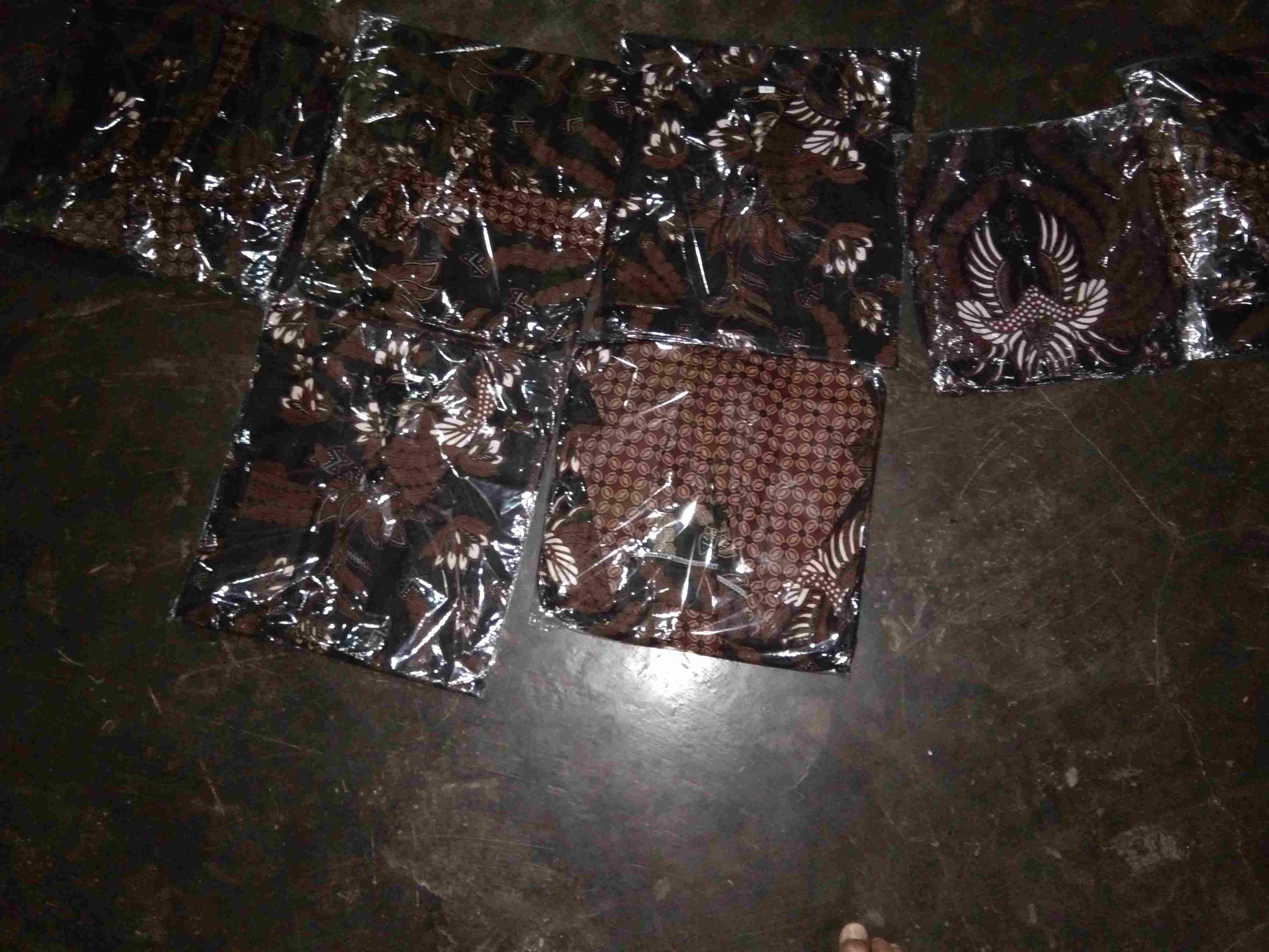 Batik Couple Keluarga - Bisa Pisah - Bisa Cod - Batik Couple - Sarimbit Jazzy - Batik Putra Hadi