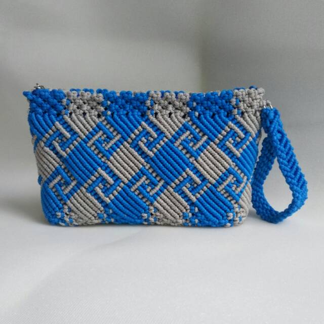 Dompet tali kur
