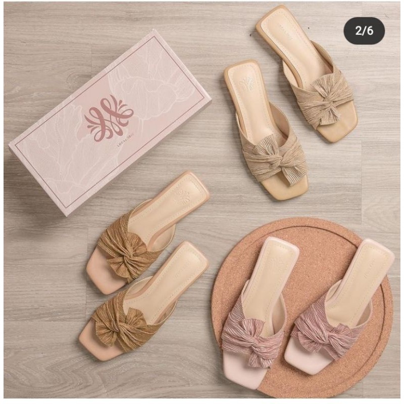 Elle Flat & Elle Heels by @local.id