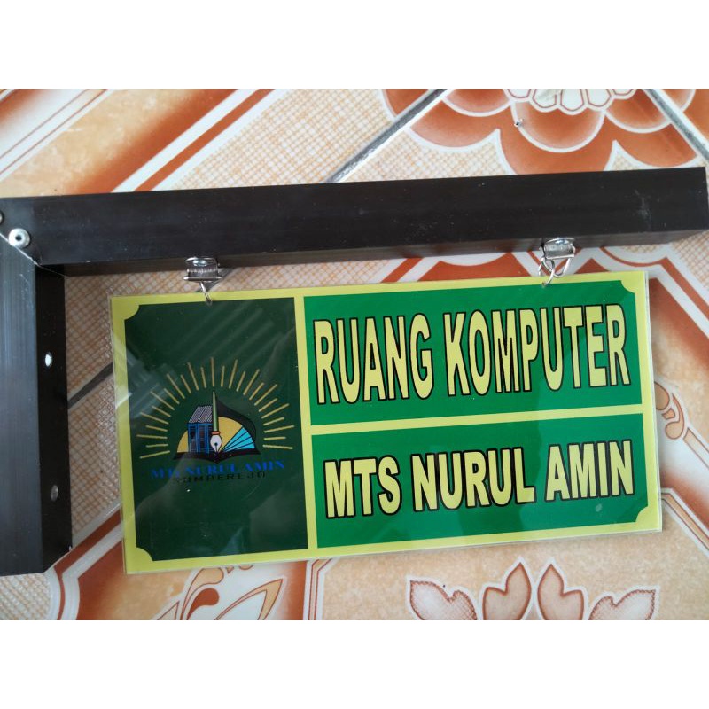 

Papan Nama Ruangan |Kantor Costum Bagus dan Kuat Ada Cantolan Free Desain