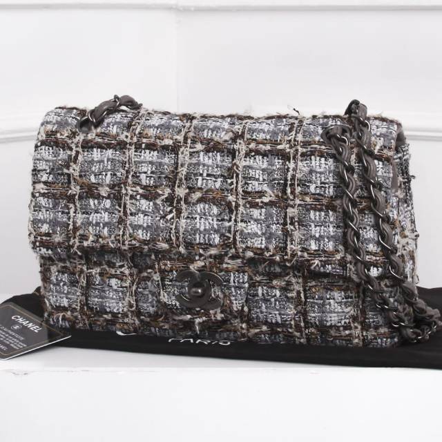 Tas Ch Classic Flap Tweed Medium ABU ABU Seprem 1112T