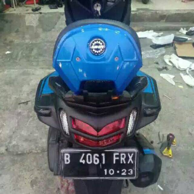 SANDARAN NMAX/PCX 2018 NEW/SENDERAN JOK BELAKANG NMAX/PCX 2018 NEW