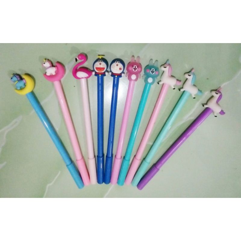 

pulpen karakter lucu. pulpen tinta. pulpen karakter boneka