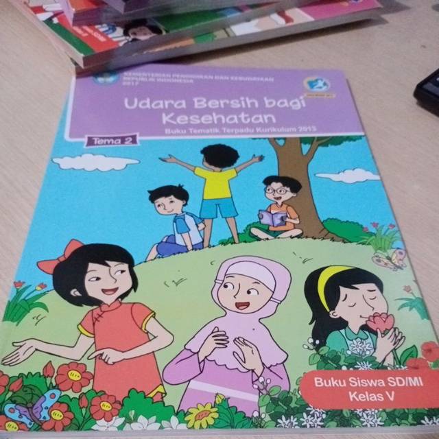 Buku tema 2 kelas 5 udara bersih bagi kesehatan Shopee