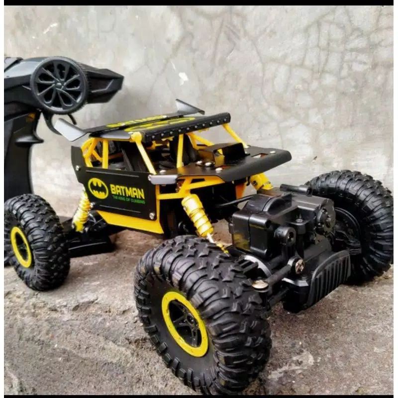 Mainan mobil rc rock crawler karakter batman