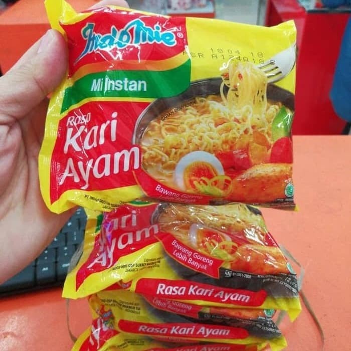 

PCS - MIE INDOMIE KARE AYAM / KARI AYAM / MI KUAH atayatoko