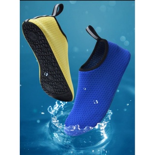Aqua / Water Shoes / Sepatu Slip On Pantai/Snorkling/Renang Dengan Sol