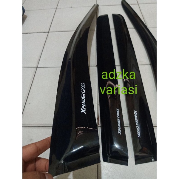 talang air mobil Mitsubishi xpander cross model slim