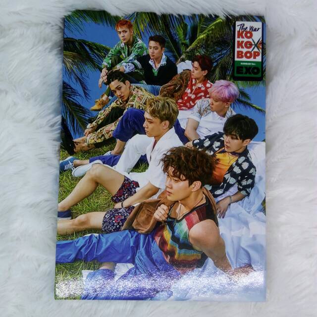 Album EXO THE WAR KOKOBOP REG B + PC EXO SEASON GREETING 2020