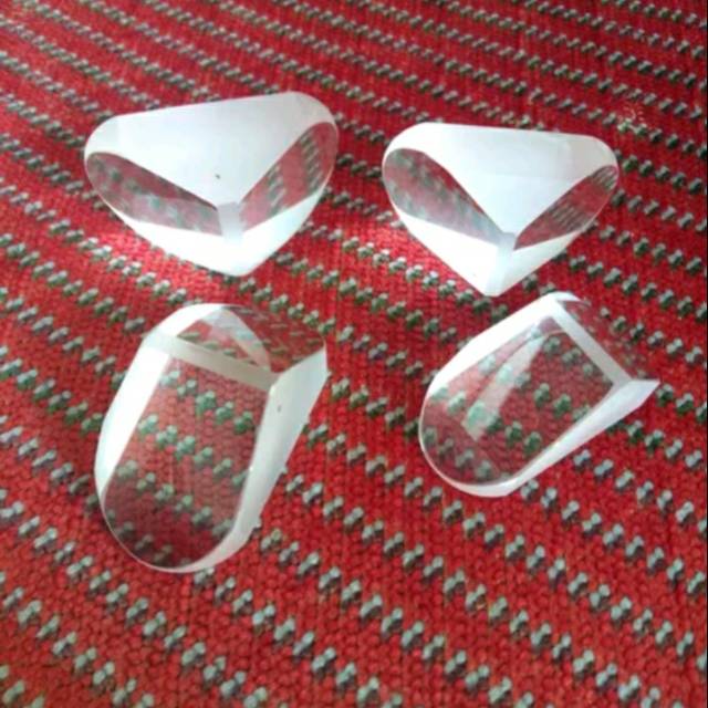 lensa Kaca Prisma Segitiga Untuk Teleskop Teropong Bintang