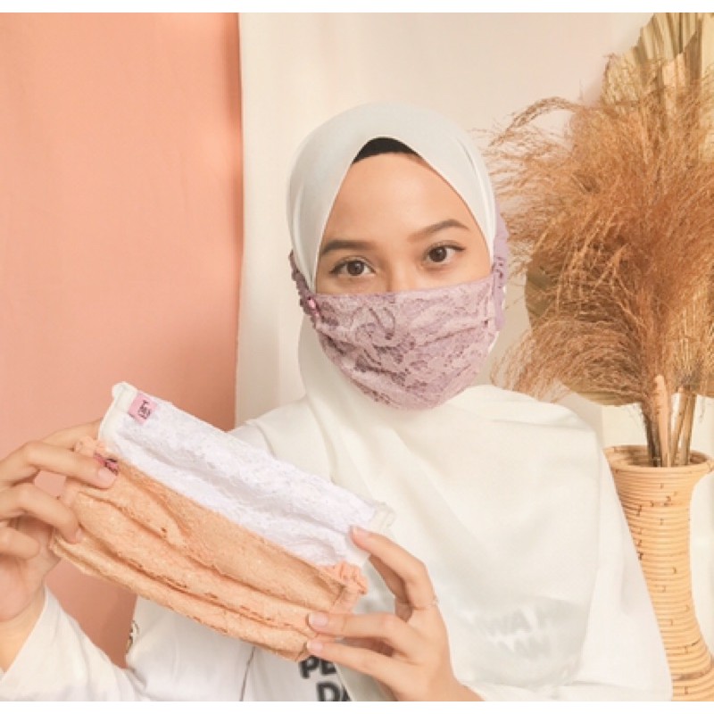 Masker Serut Brocade Bolak Balik Lapis 2