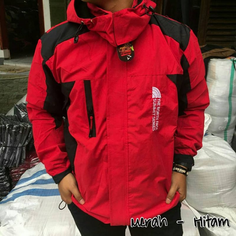 (COD) jaket outdoor WINDPROOF/ jaket gunung/jaket motor-Merah- hitam