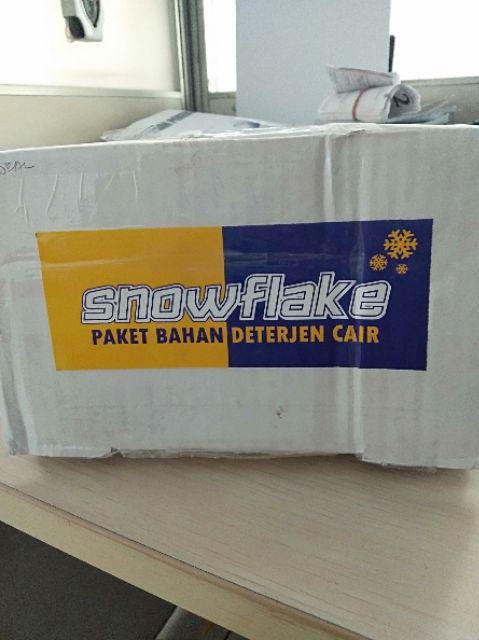 Snowflake Bahan Detergent Cair (dilengkapi Dengan Anti-bacteria)