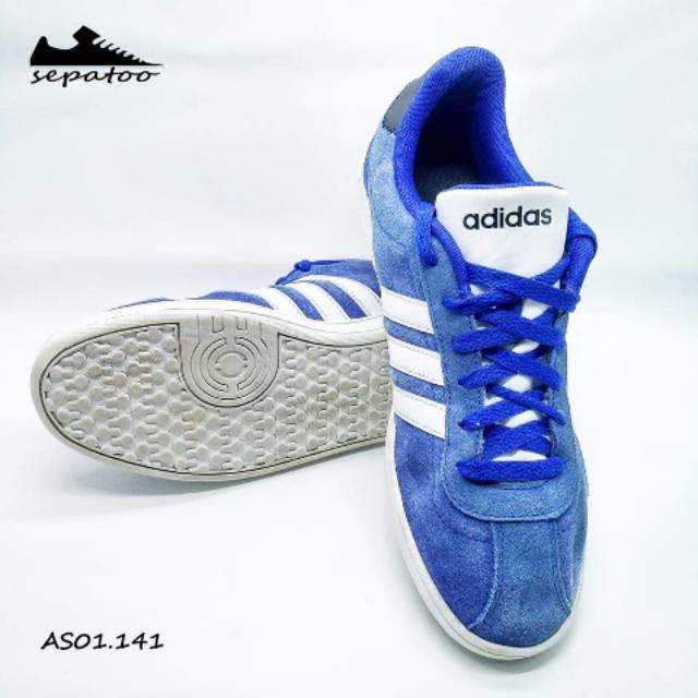 Sepatu branded original second/bekas adidas