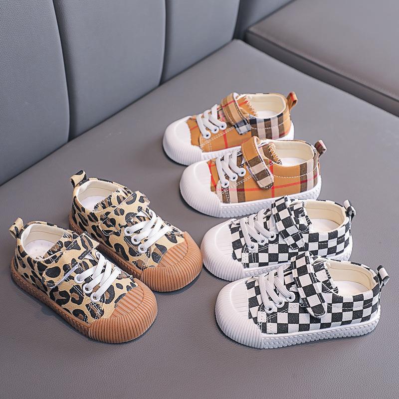 Sepatu Walkie Sneakers Kids Shoes Sepatu Anak Size 21-25 Usia 1-3 Tahun