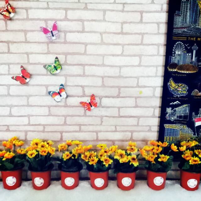 Hiasan rak dinding / pajangan lemari hias  Bunga matahari