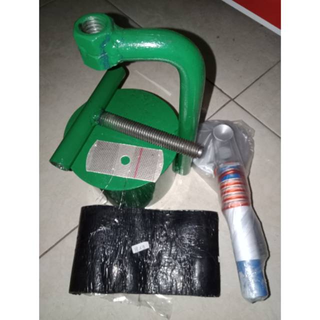 Alat tambal ban listrik otomatis