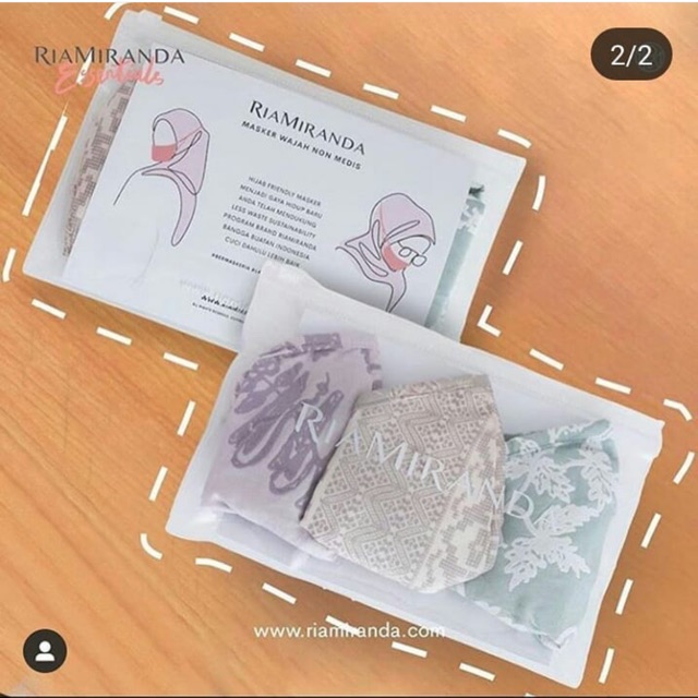 Masker ria Miranda ori, bahan kain, lebih rapi, motif pict yg pertama  random