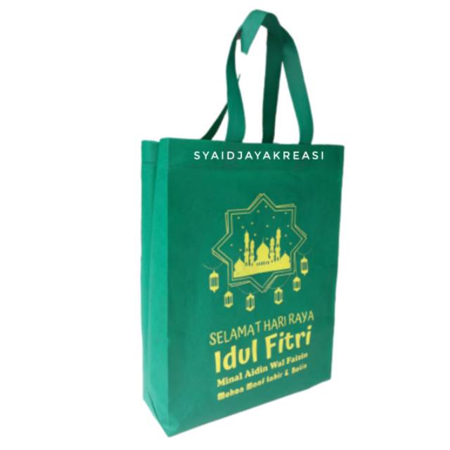 

Goodie bag/Handle Bag custom ada lipat samping dan lipat bawah sablon 1 warna 1 sisi uk.30x40x10 cm
