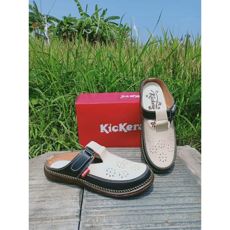 Sandal slop kickers wanita kode kc-KC 10 hitam cream