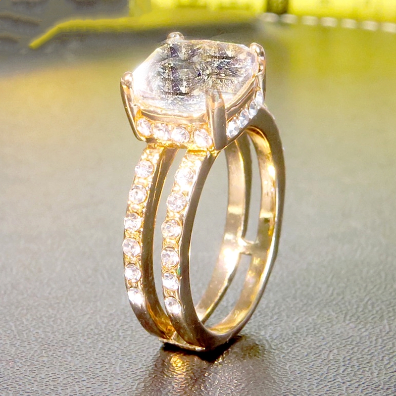 Korea Cincin Wanita Lapis Emas 18K dengan Berlian Imitasi Untuk Perhiasan-1