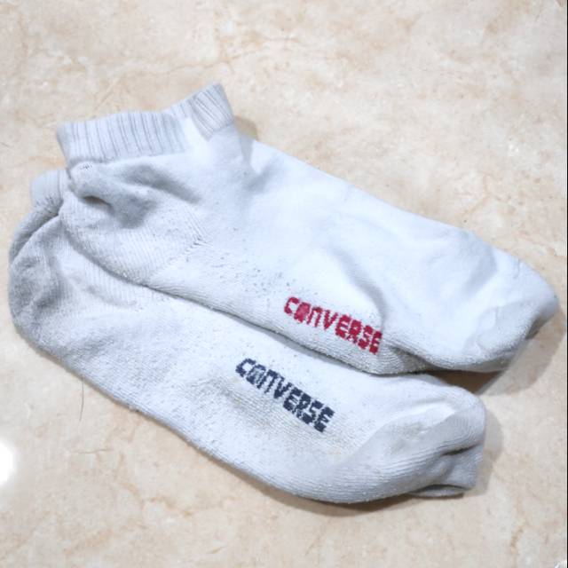 Kaos Kaki Sekolah Preloved