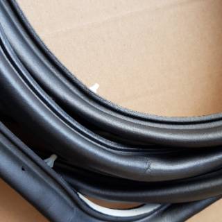 Karet Pintu Kijang Grand 5 Pintu Harga per pintu Shopee Karet Pintu Kijang Grand 5 Pintu Harga per pintu Shopee