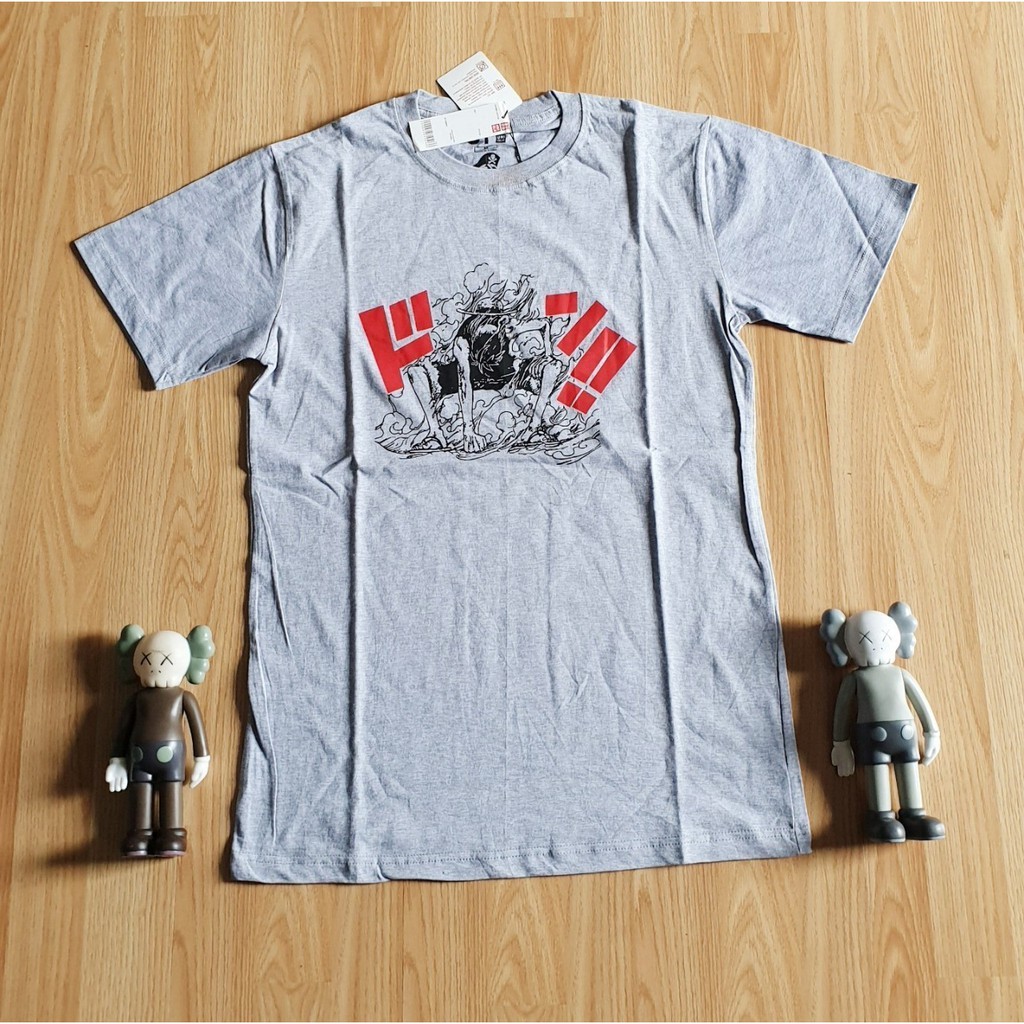 KAOS TSHIRT UNIQLO X ONE PIECE MUGIWARA LUFFY GEAR SECOND PREMIUM GREY