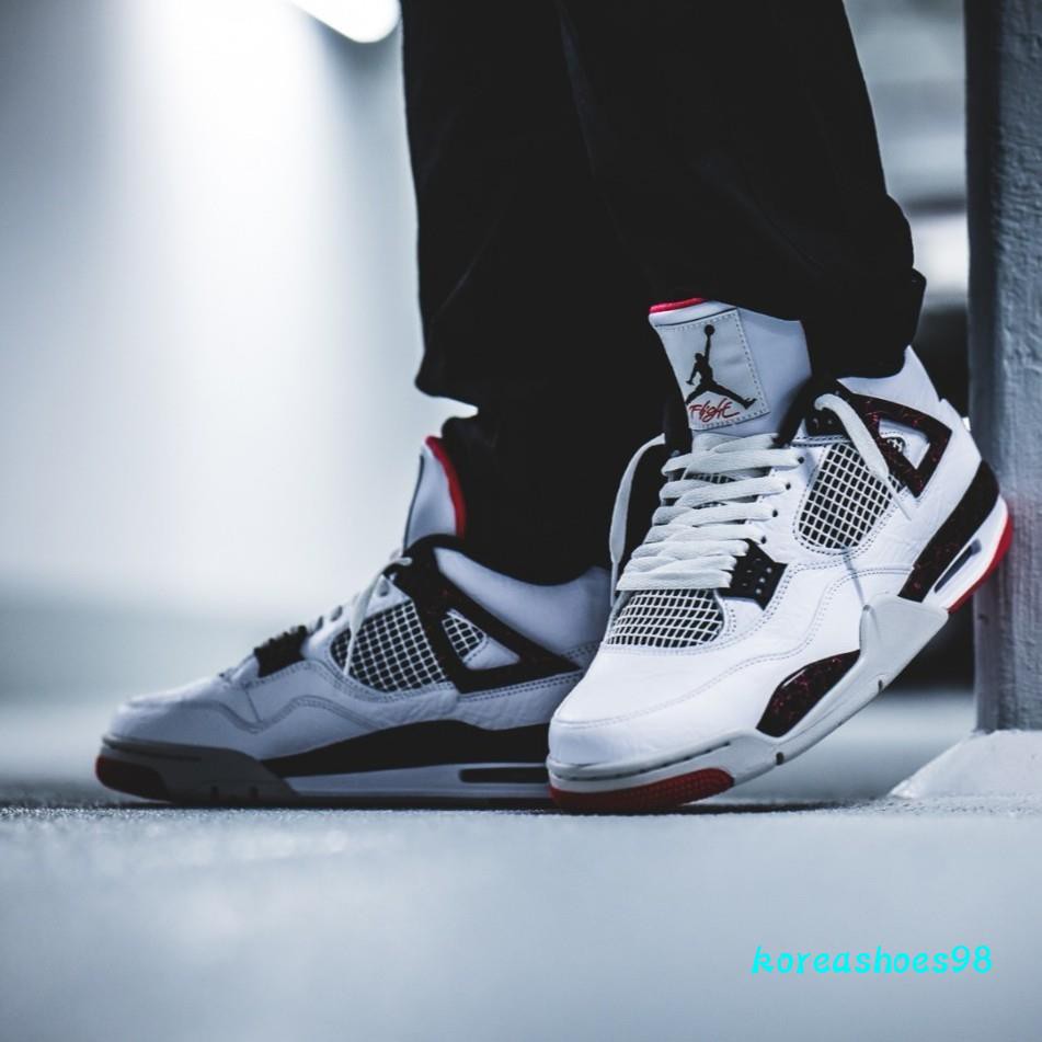 sepatu air jordan 4 retro
