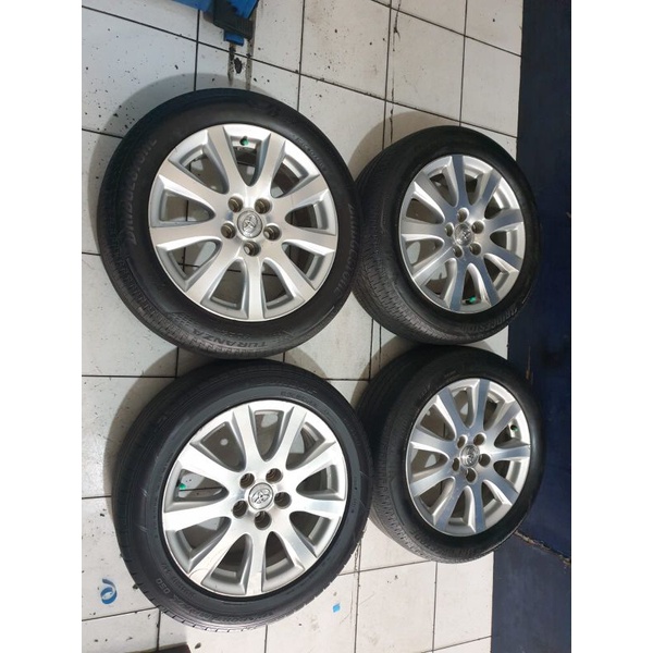 velg original toyota camry ring 17 pcd 5x114 warna silver plus ban215 55 r17