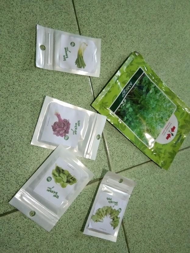 Benih Bayam Kemasan Repack Isi Ratusan Kemasan Zip Lock