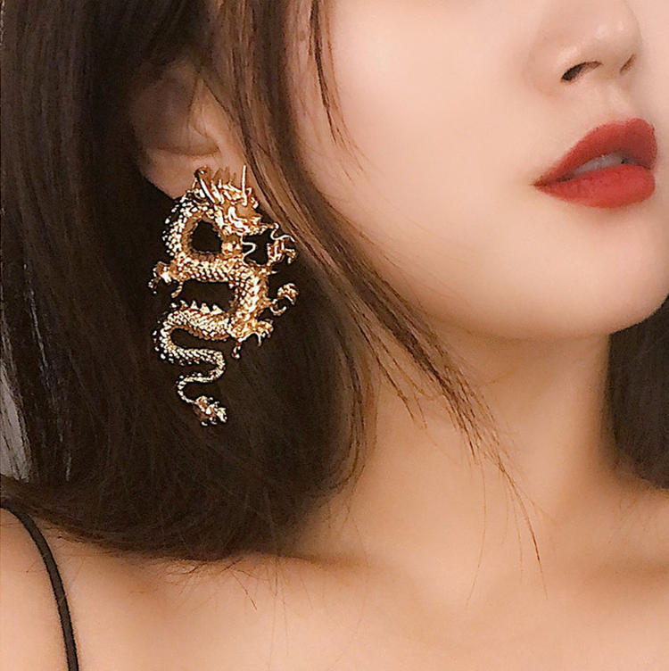 Vintage Chinese Style Dragon Stud Earrings  / Ladies Elegant Gold Sliver Colour Drop Earrings  / Korean INS  Style Alloy Studs Earrings