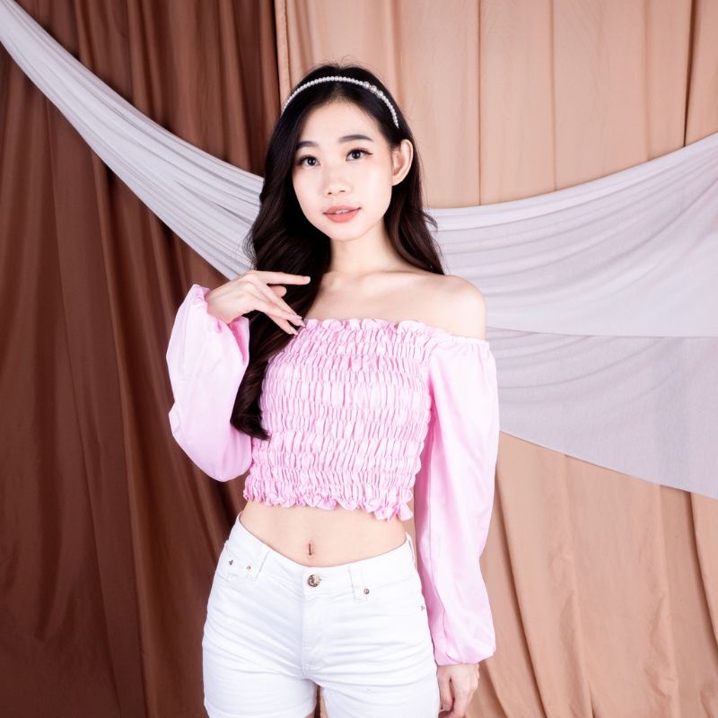 Elly Jung haerim weki meki pink TOP blouse kerut Sabrina off shoulder long Sleeve bellanca croptop  lengan puff