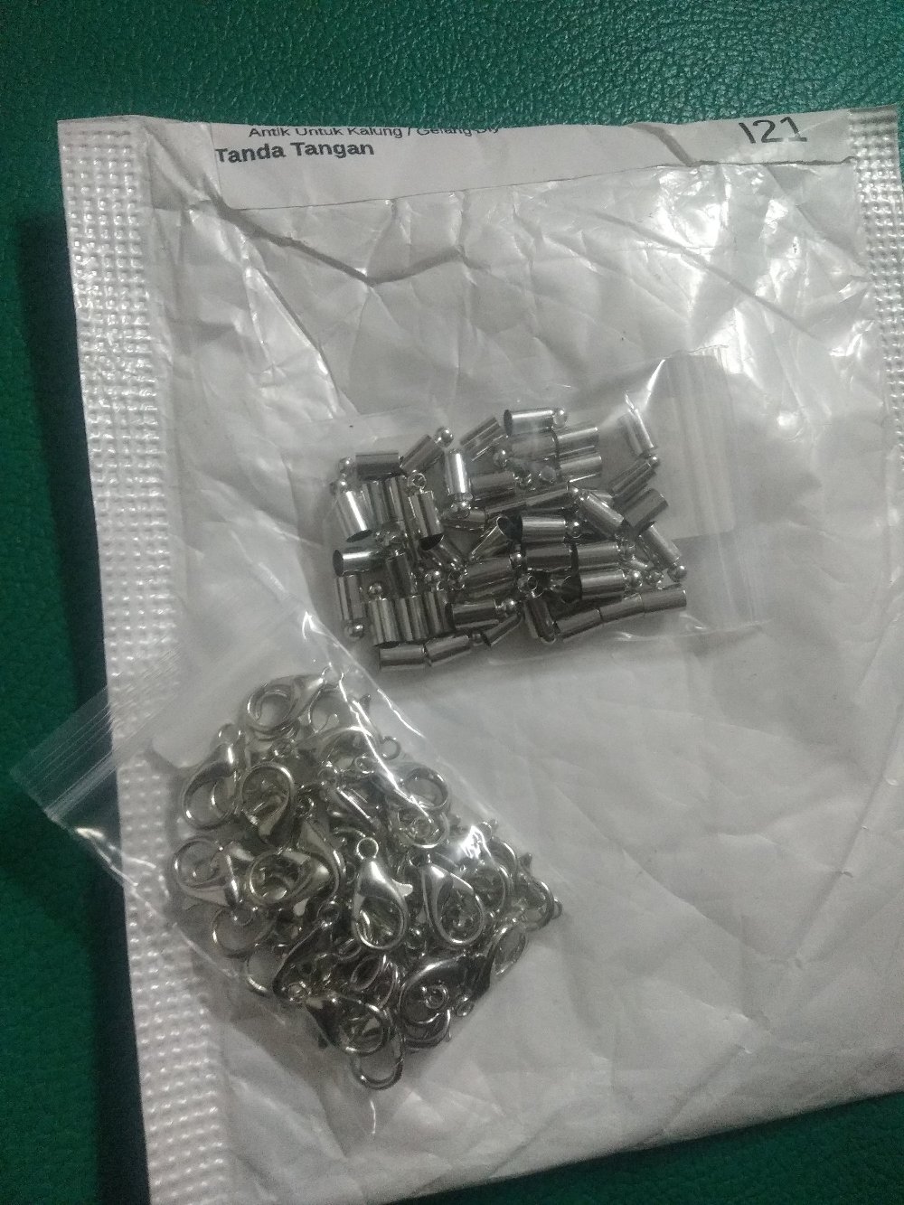 50 Pcs / Lot Penutup Ujung Tali Rumbai Bahan Kulit Ukuran 3 4 5 6 7 8 9 10mm Untuk Membuat Perhiasan