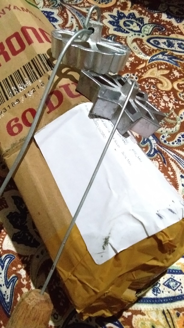 Cetakan Kue Kembang Goyang Model Bintang Kecil