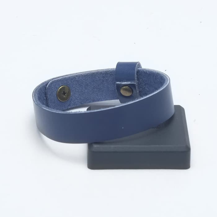 gelang simple kulit asli warna biru - leather bracelet - PHAC189