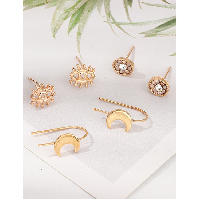 LRC Anting Tusuk Fashion Golden Diamond Flower Ear Moon Stud Set D81668