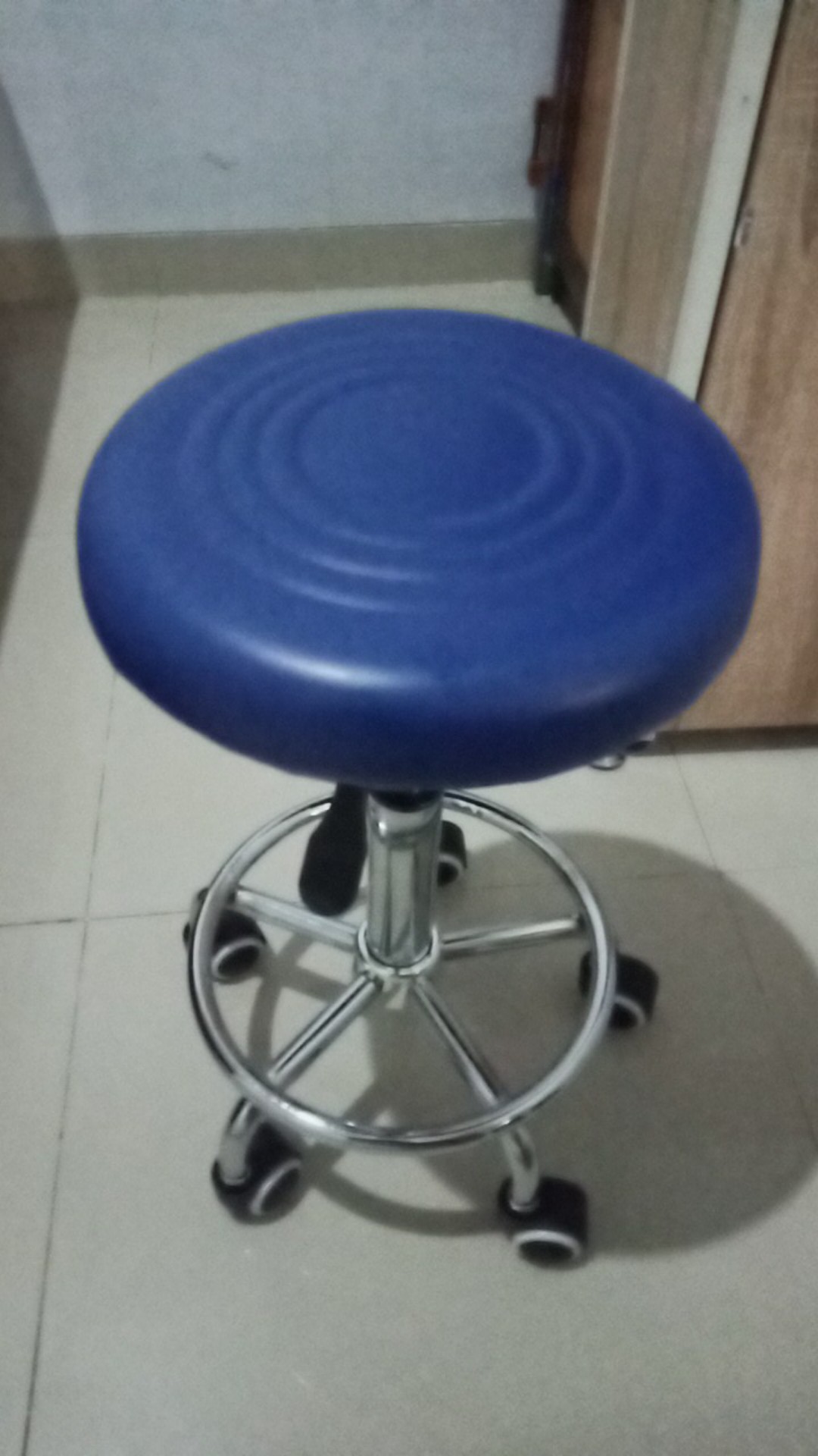 Kursi Bar Minimalis Barstool Chair Kursi Makan Kursi Salon Bundar Kursi Kaki Roda