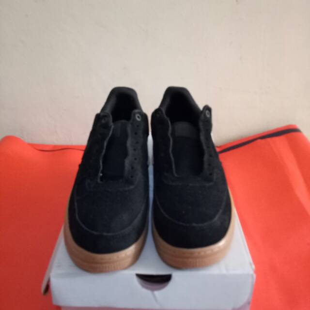Sepatu nike airforce1 black