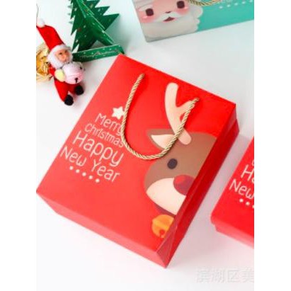

Diskon!!-953 Paper Bag Natal Santa Xmas - Kantong Goodie Bag Sovenir Natal - MOTIF ACAK