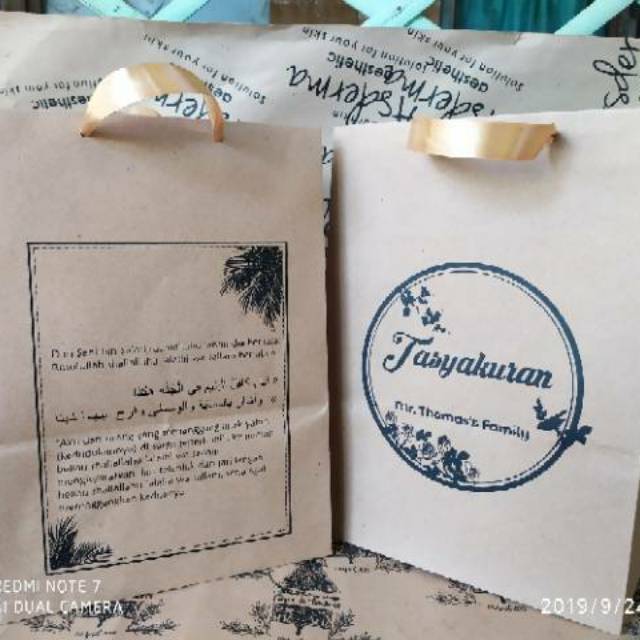 

Paperbag custom size kraft coklat 200gr P20 x L20 x T30
