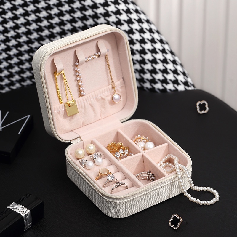 ONLYONE12 Kotak Mini Perhiasan / Travel Jewelry Anting Kalung Cincin / Box Perhiasan / Tas Travel Pehiasan Aksesoris