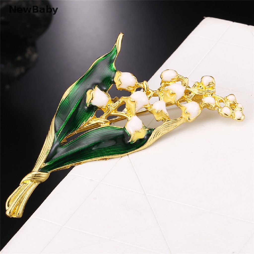 Bros Pin Enamel Bentuk Bunga Putih Untuk Wanita