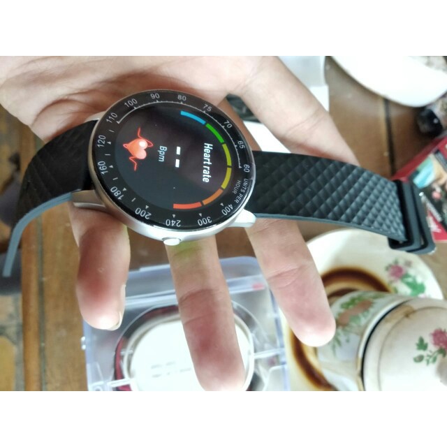 SKMEI H30 Jam Smartwatch Sport Tracker Blood Pressure Heart Rate Oximeter