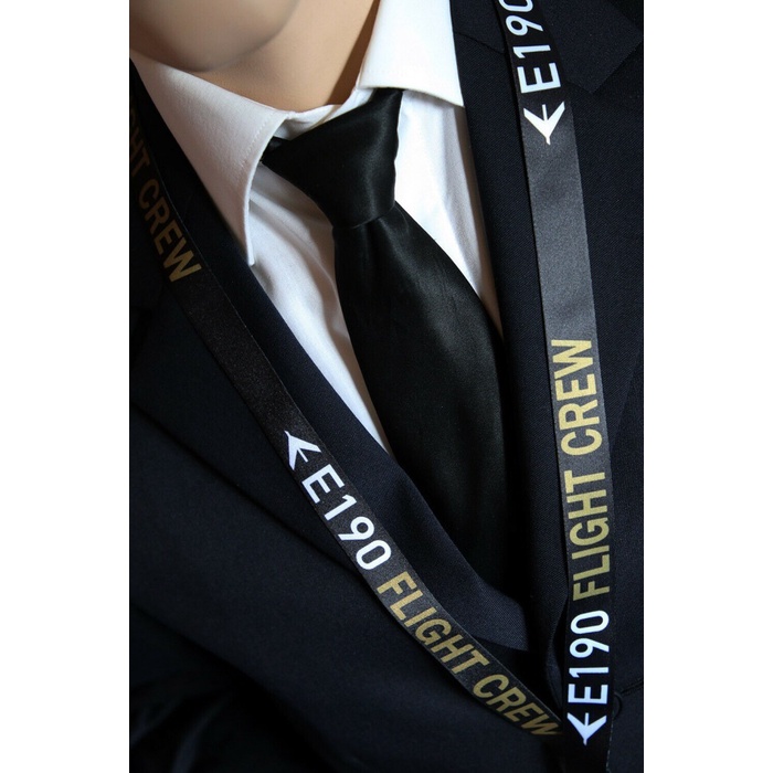

Lanyard Maskapai Embraer E190 Flight Crew